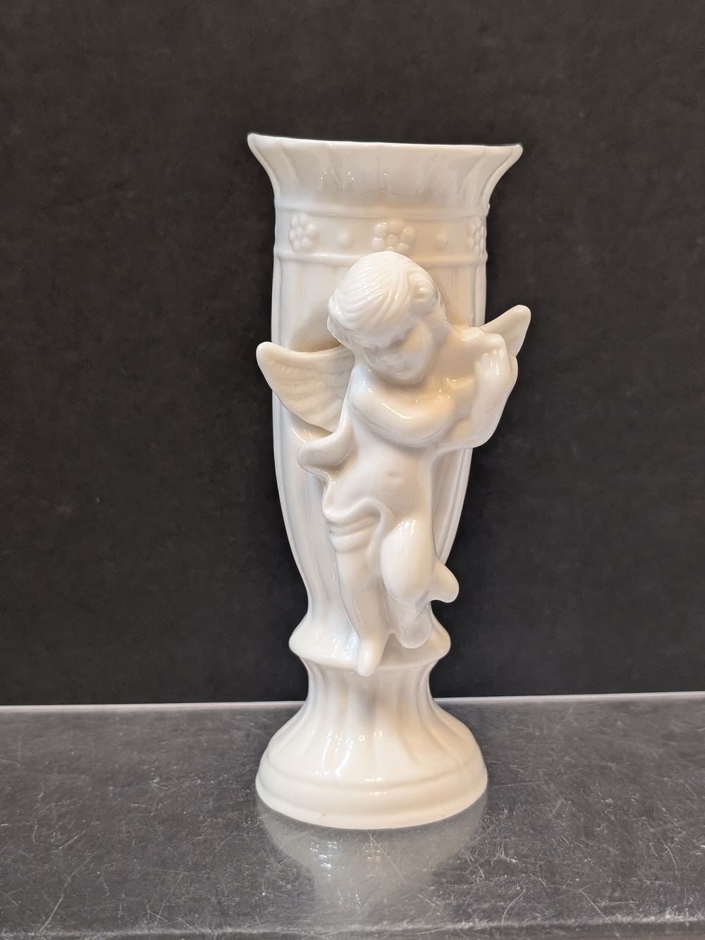 White Ceramic Cherub Vase - Decorative Home Accent